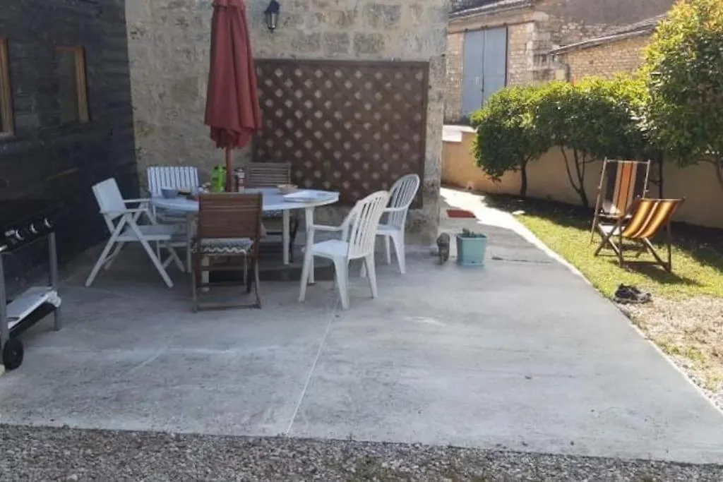 Maison Au Coeur Du Triangle D'Or Cestayrols 0*,